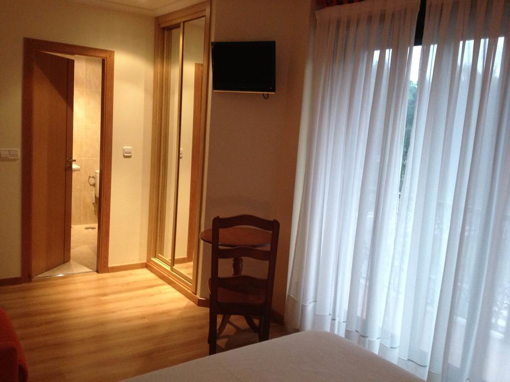 Hostal Santa Baia Ribadumia Rum bild